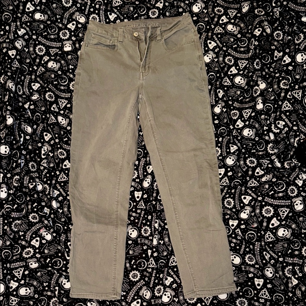 American Eagle Outfitters Women's Army Green Straight Leg Baggy Jeans